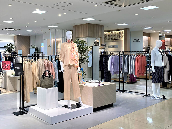 「TRANS WORK」:オフィススタイル